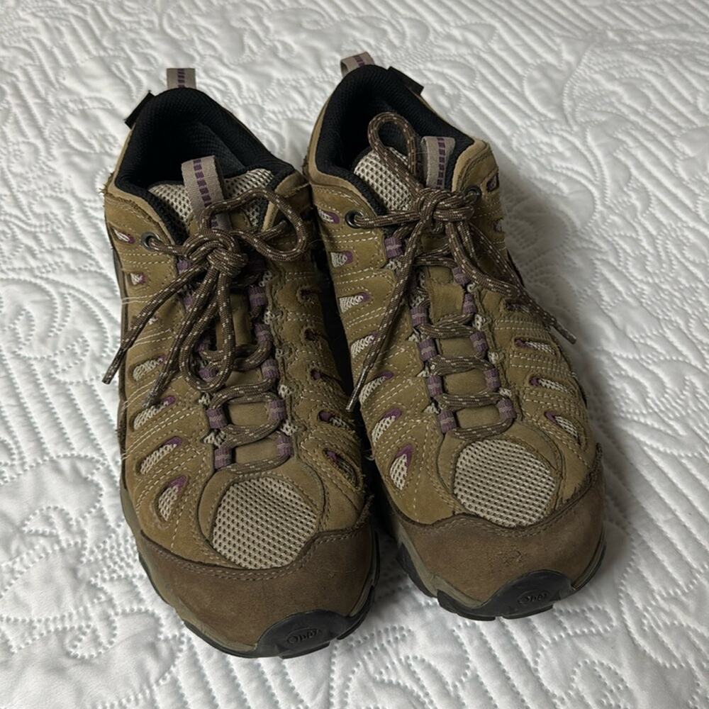 Like New Women’s Hiking Oboz Shoes Size 10